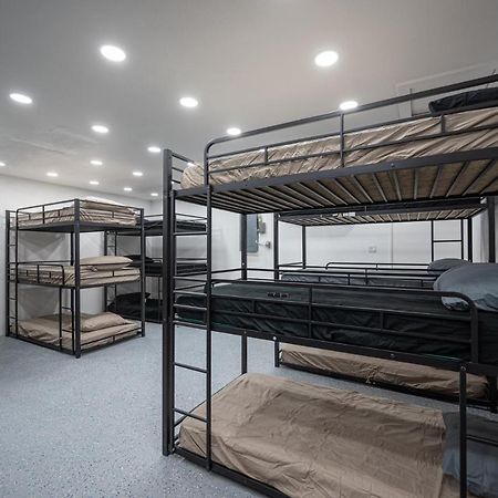 Free Airport & Strip Shuttle, & Bfast! Hostel Las Vegas Exterior photo
