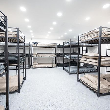 Free Airport & Strip Shuttle, & Bfast! Hostel Las Vegas Exterior photo